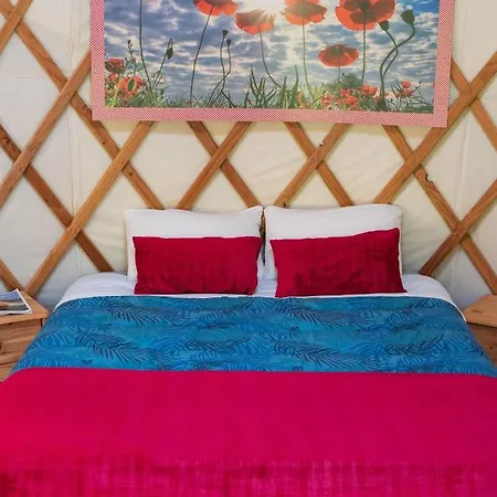 Luxury tent Yourtissimo