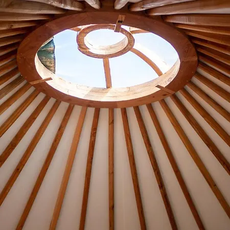 Tente de luxe Yourtissimo Laprugne